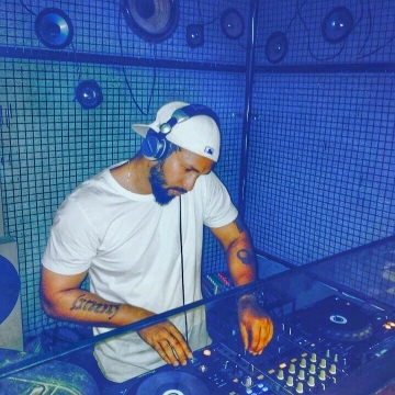DjNiccon Ghosh
